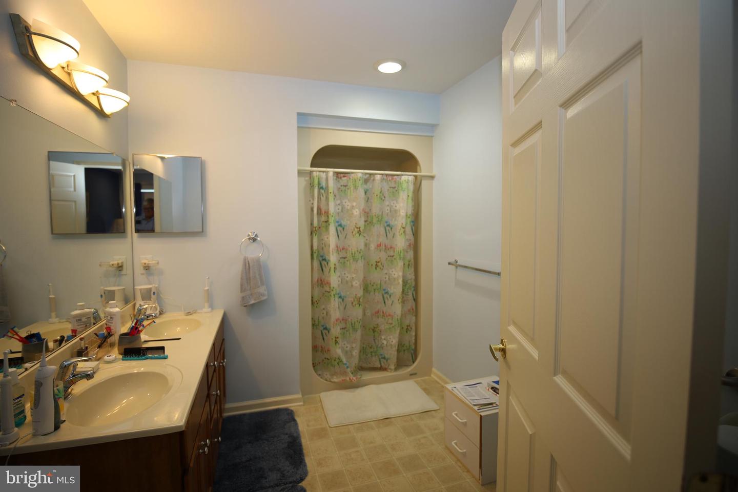 114 Arbour Ct Property Photo 14