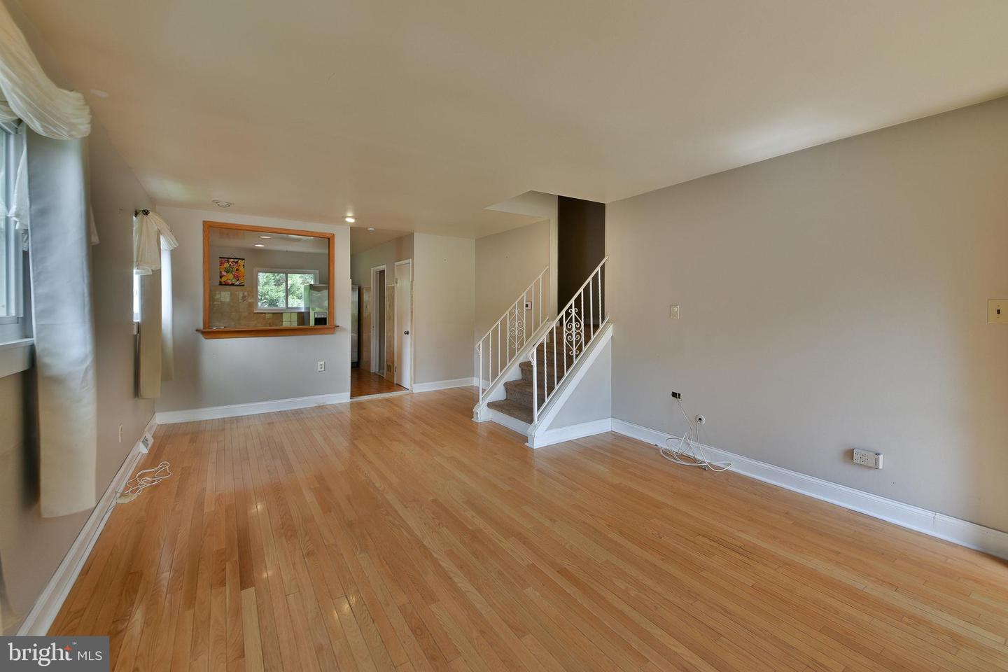 2903 Meyer Ave Property Photo 4