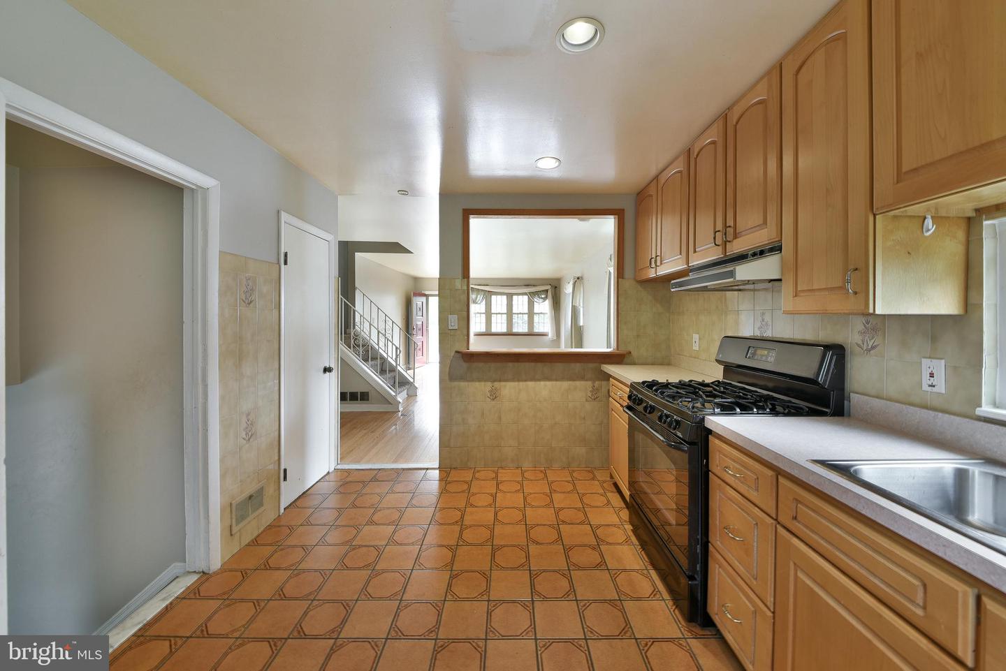 2903 Meyer Ave Property Photo 8