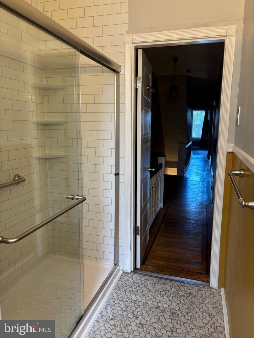 1004 Melrose Ave Property Photo 13