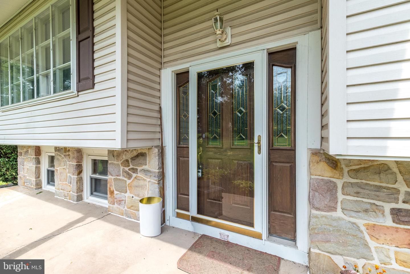 2301 Welsh Dr Property Photo 5