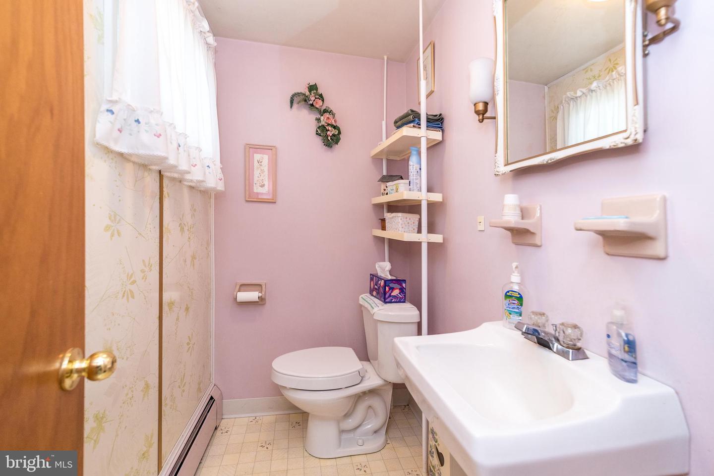 2301 Welsh Dr Property Photo 24