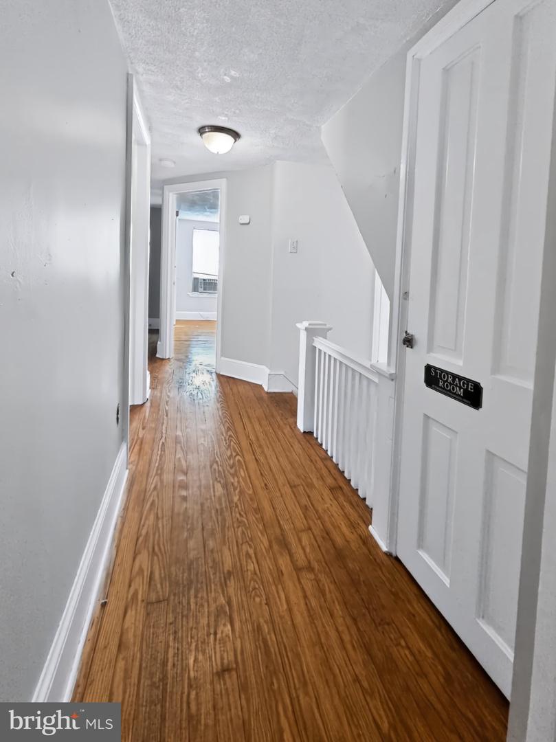 216 N Main St # Property Photo 12