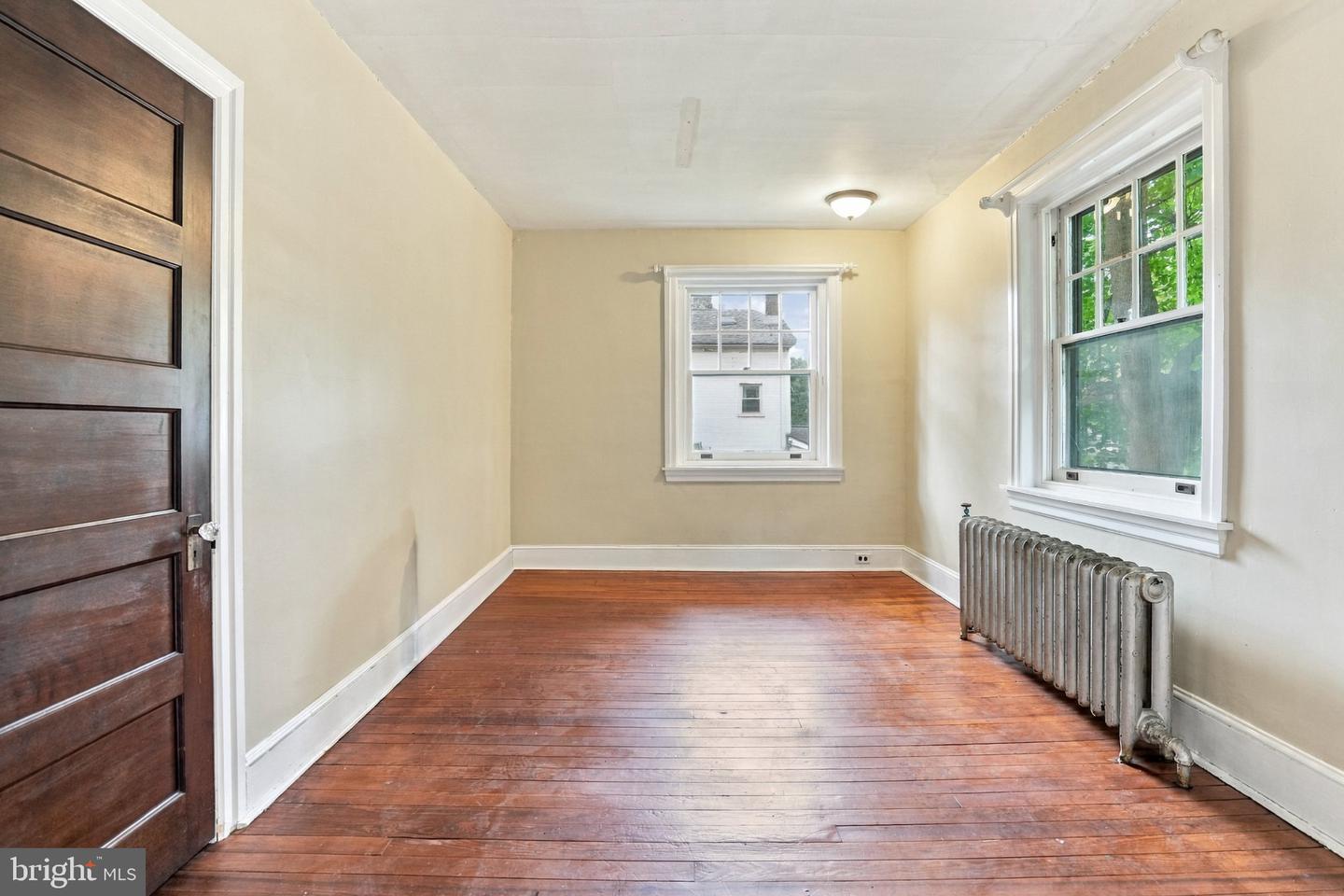 1851 W Marshall St Property Photo 29