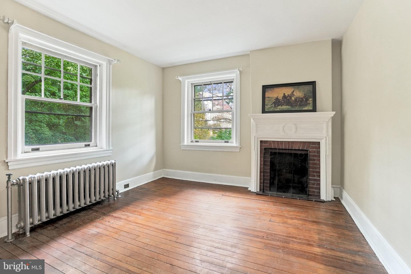 1851 W Marshall St Property Photo 32