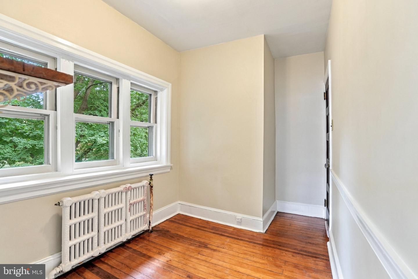 1851 W Marshall St Property Photo 38
