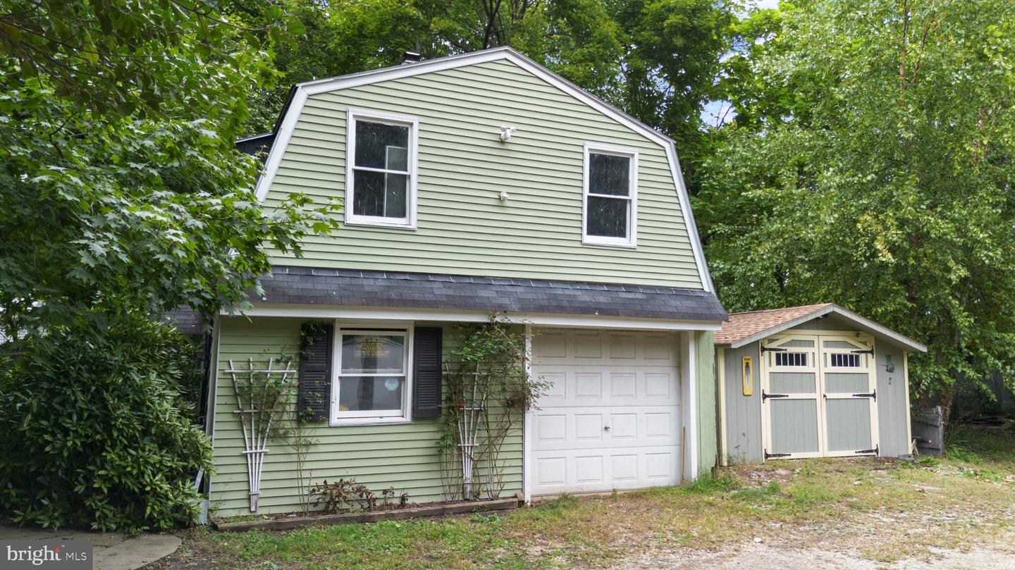1851 W Marshall St Property Photo 70