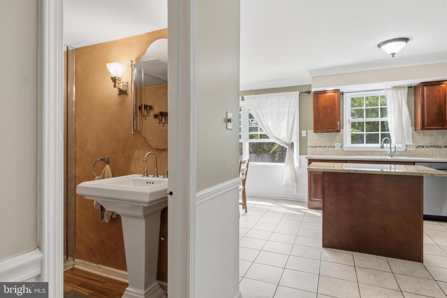 1342 Tanglewood Dr # Property Photo 14