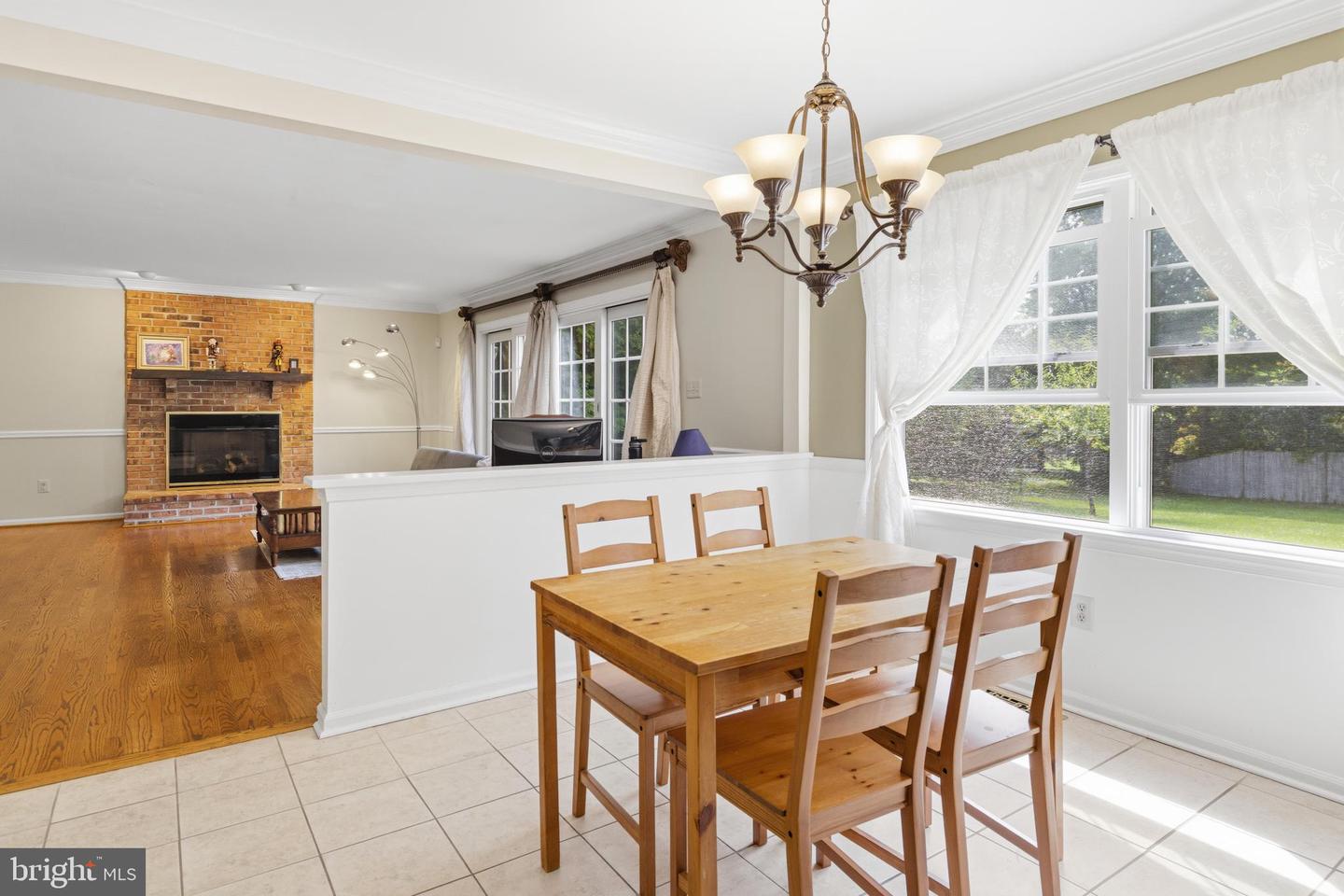 1342 Tanglewood Dr # Property Photo 17