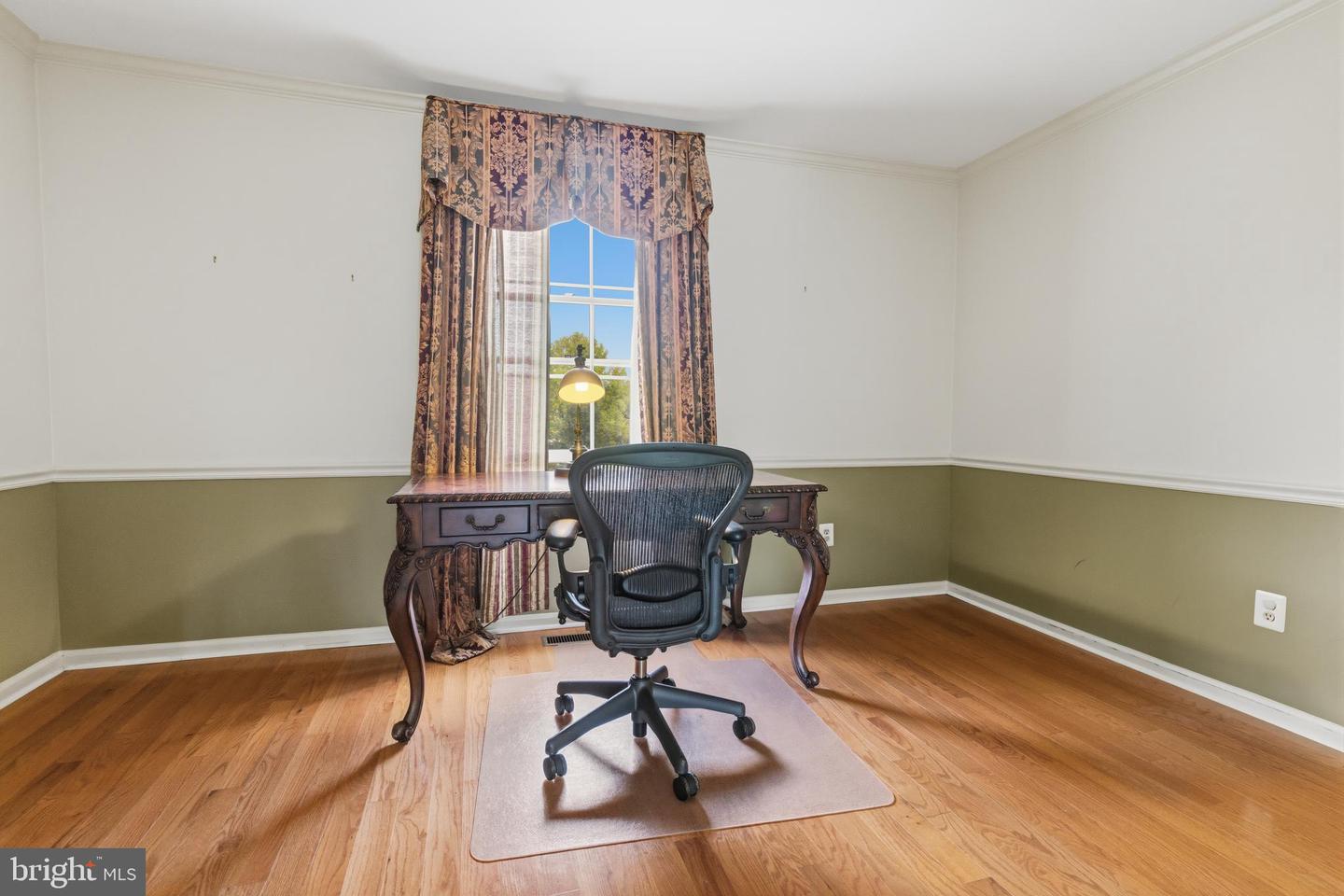 1342 Tanglewood Dr # Property Photo 26