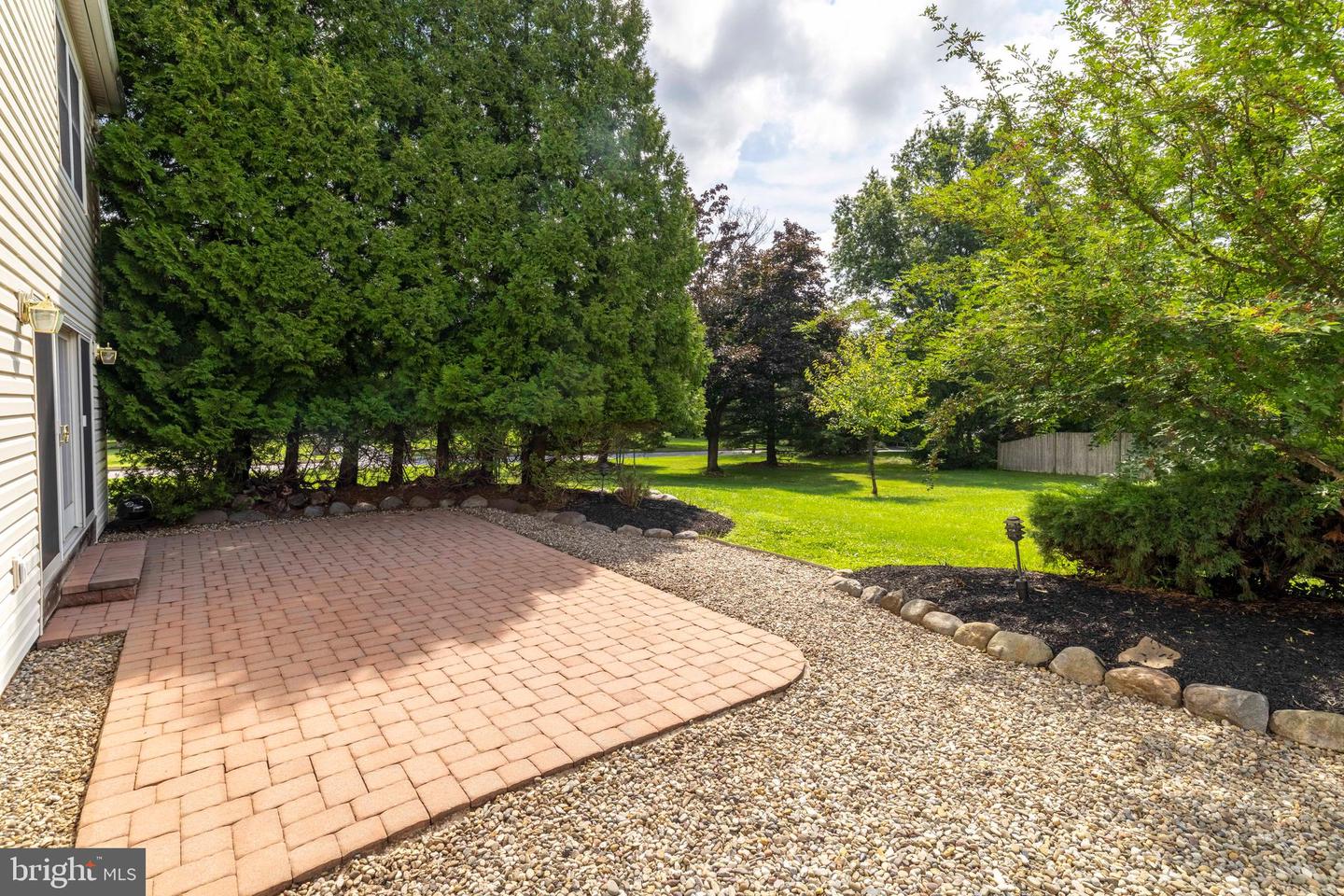 1342 Tanglewood Dr # Property Photo 43