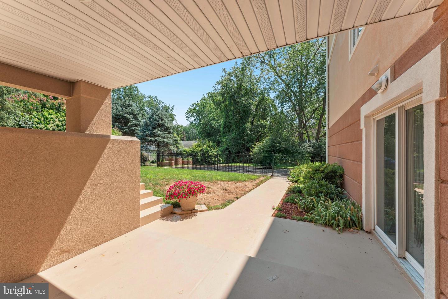 1427 Byberry Rd Property Photo 45