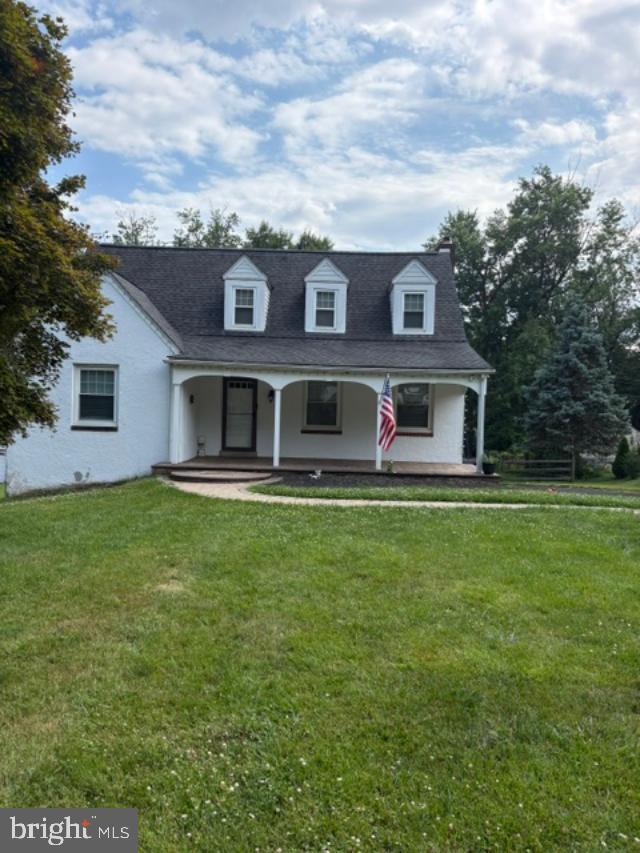 90 Clearview Ave Property Photo 2