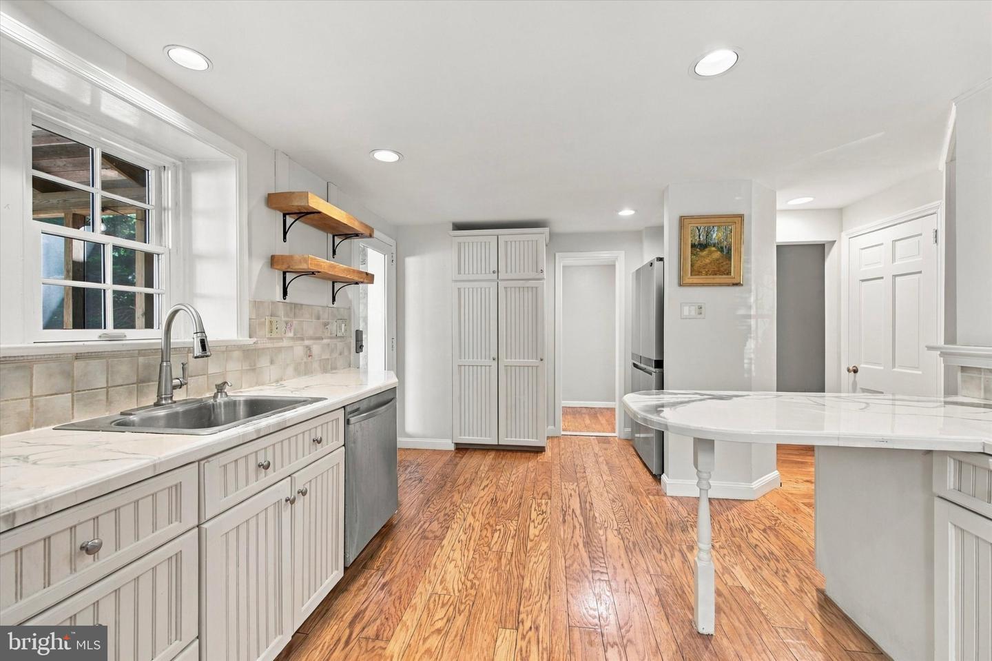 65 Shady Ln # Property Photo 17
