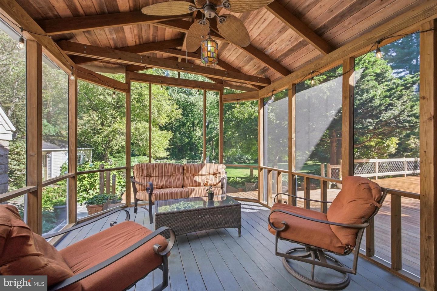 65 Shady Ln # Property Photo 21