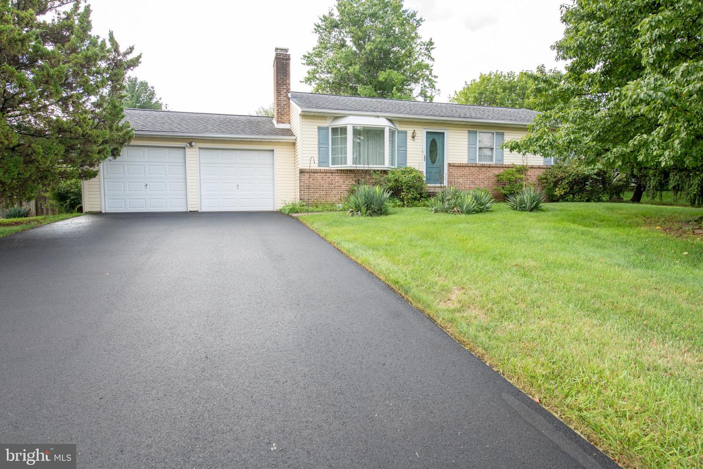 2735 CENTENNIAL RD