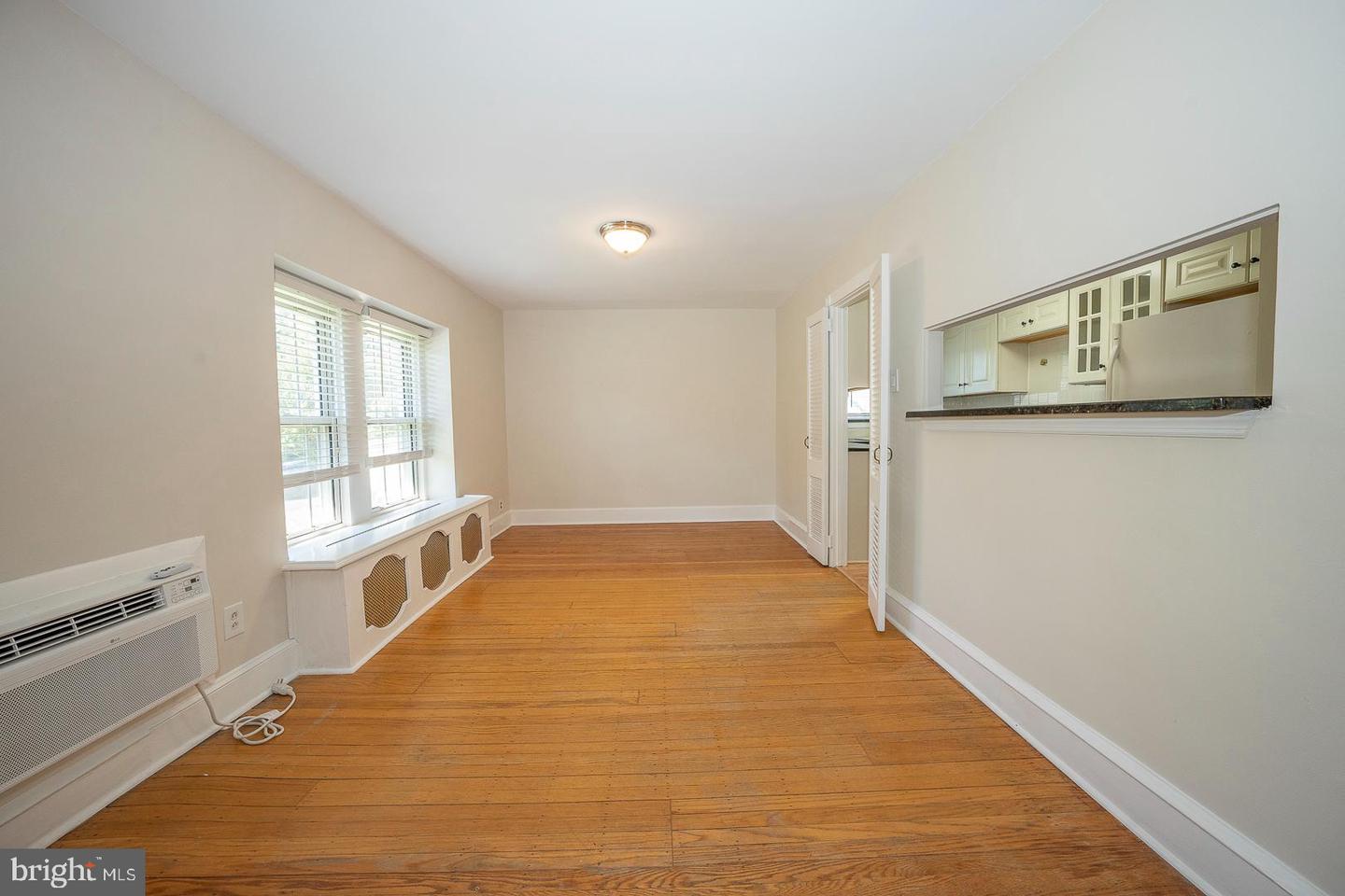 214 Harrogate Rd Property Photo 7