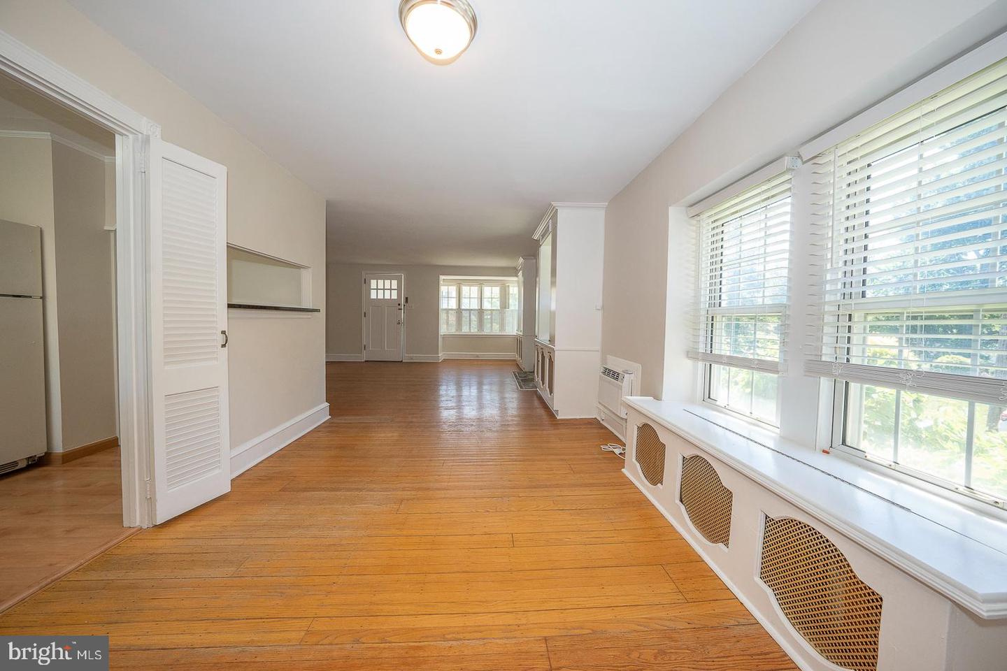 214 Harrogate Rd Property Photo 9