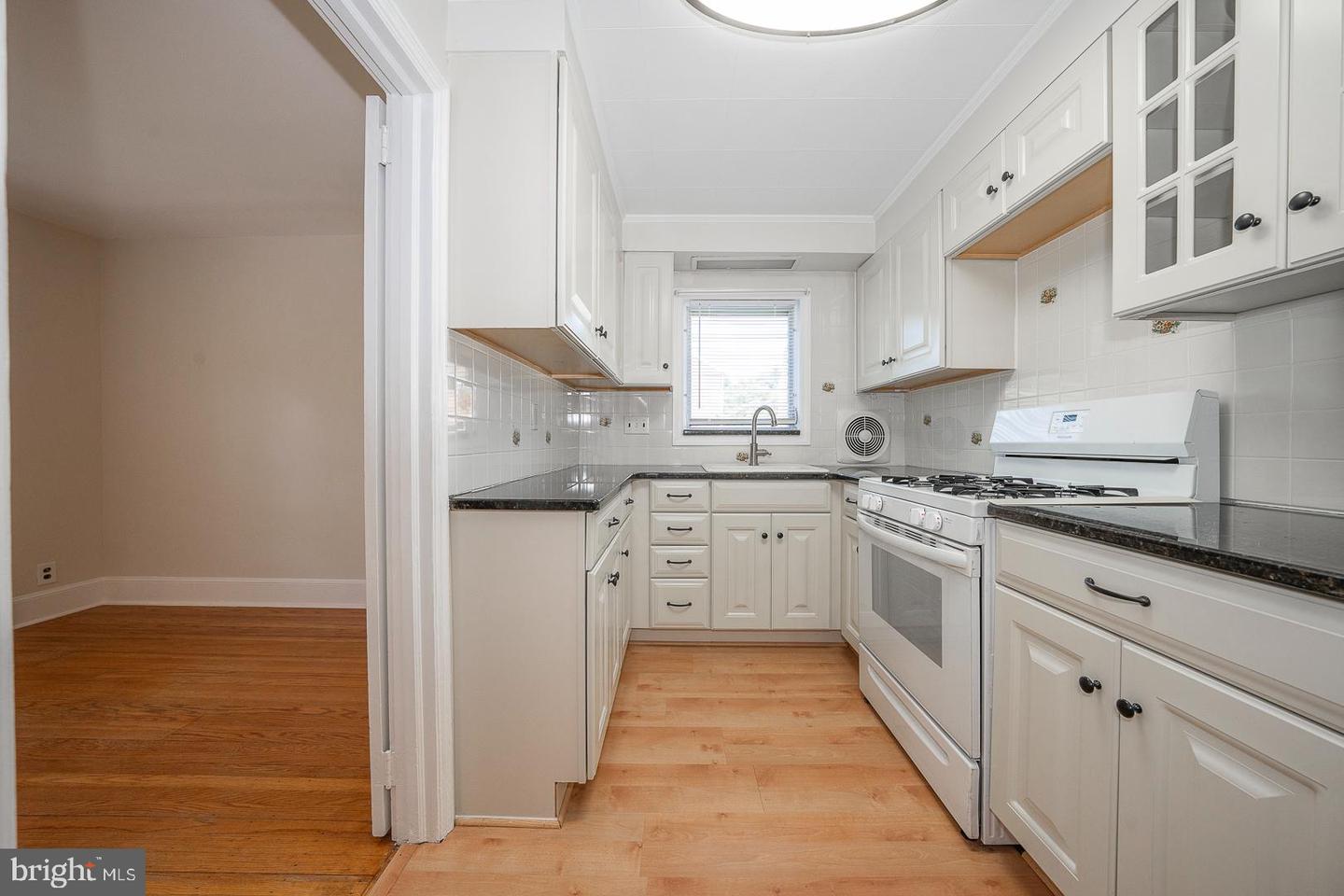 214 Harrogate Rd Property Photo 12