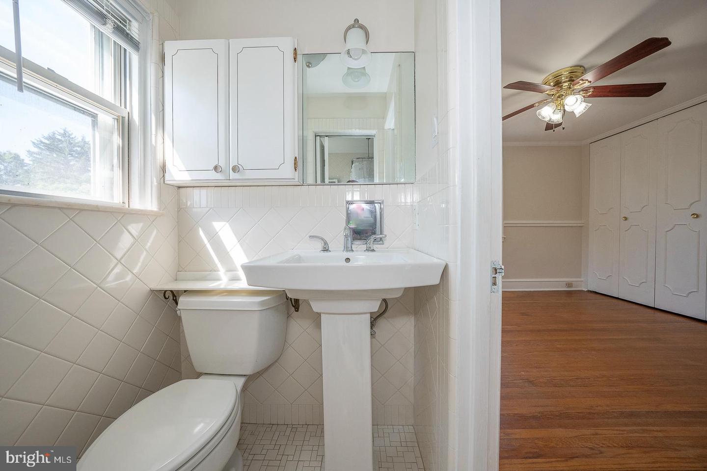 214 Harrogate Rd Property Photo 16