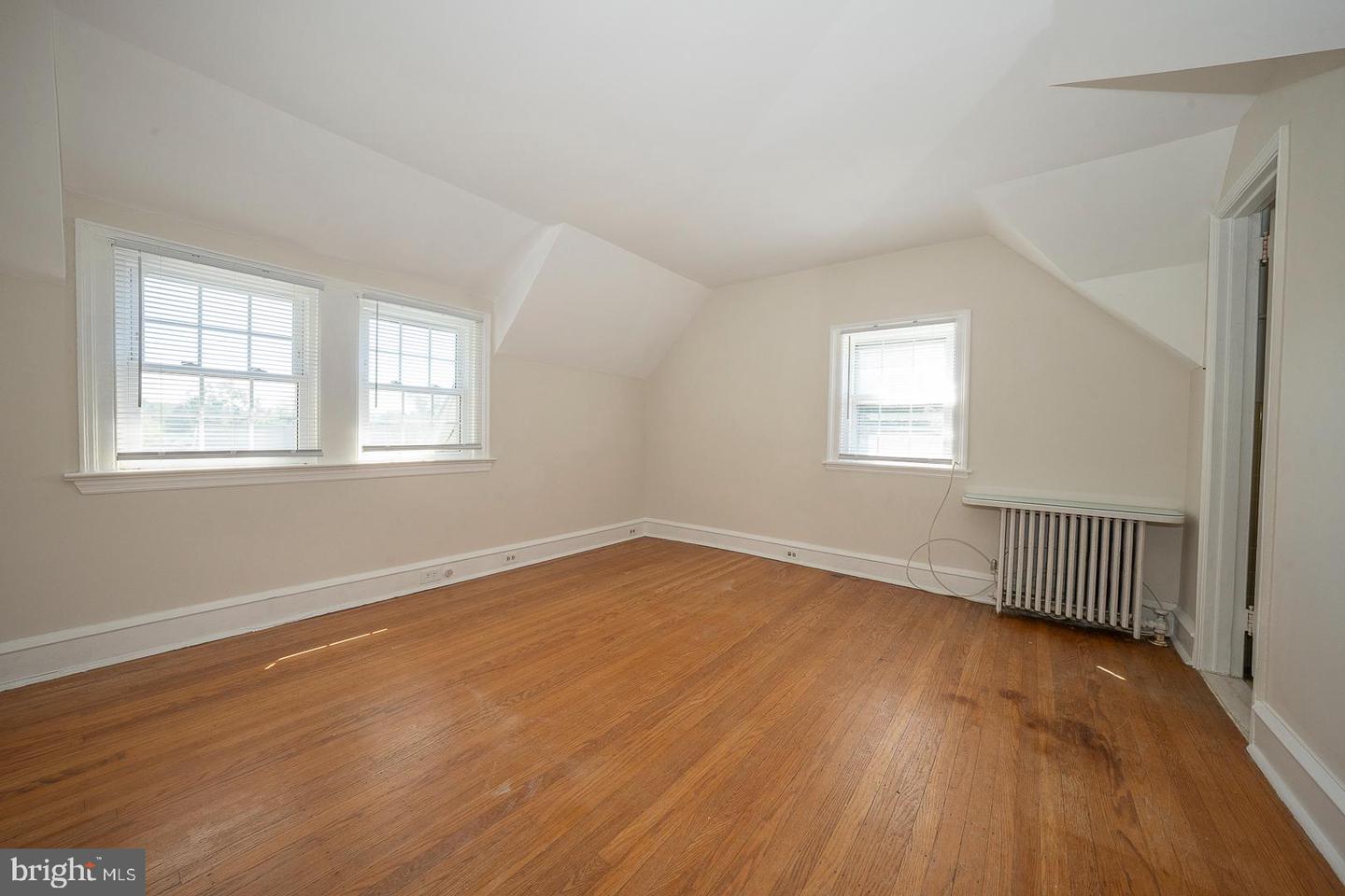 214 Harrogate Rd Property Photo 20