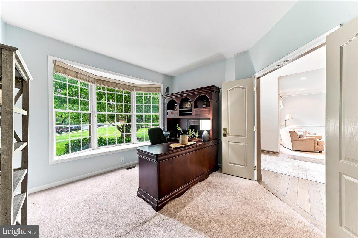 1104 Goshawk Cir Property Photo 20