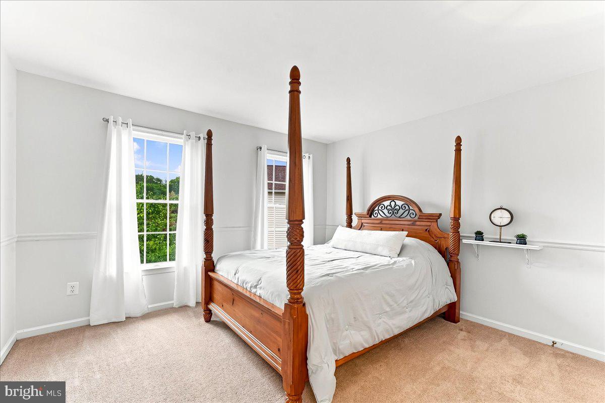 1104 Goshawk Cir Property Photo 27