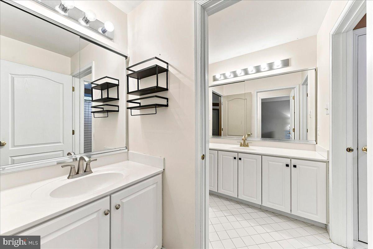 1104 Goshawk Cir Property Photo 30