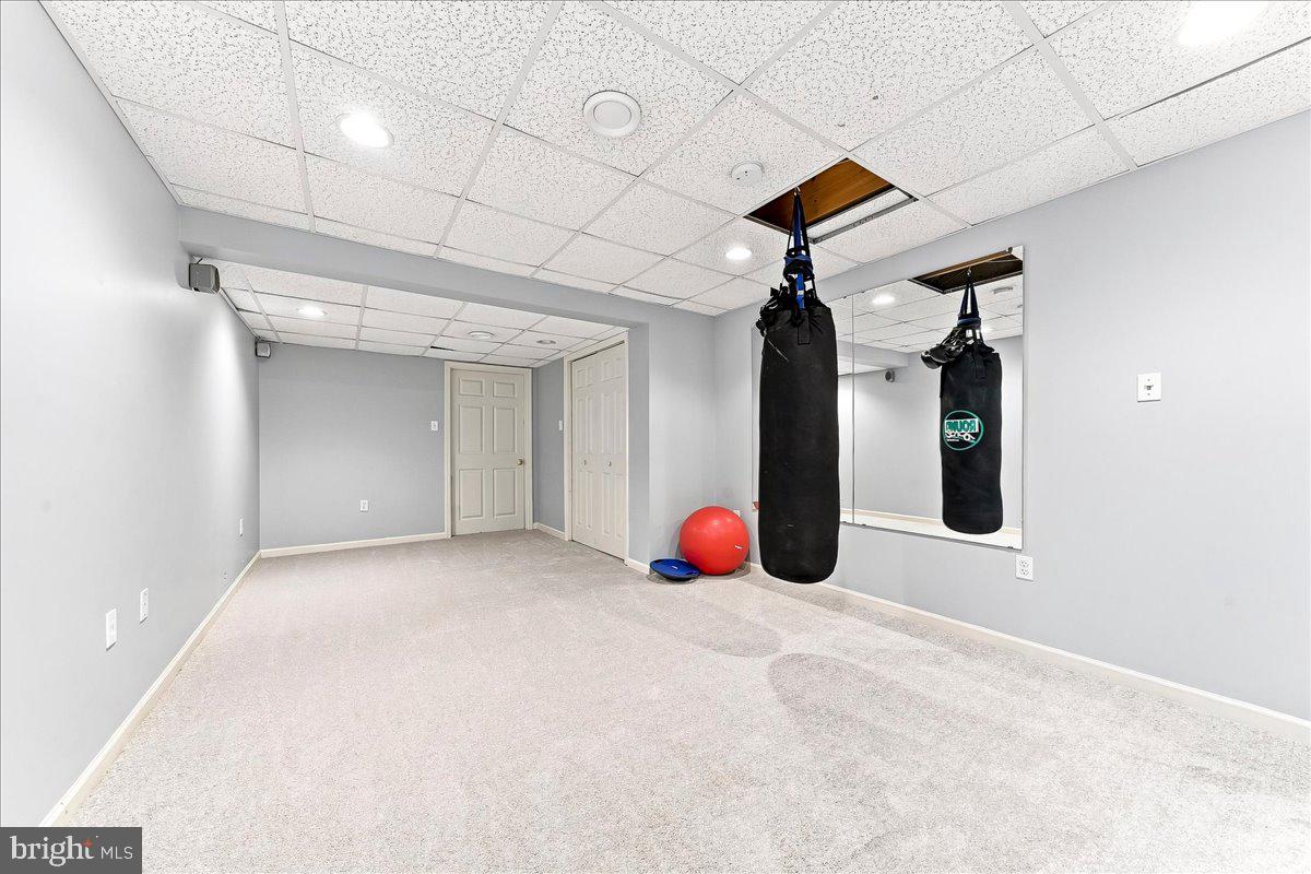 1104 Goshawk Cir Property Photo 33