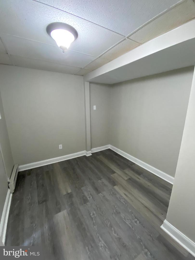 529 King St #1 Property Photo 8