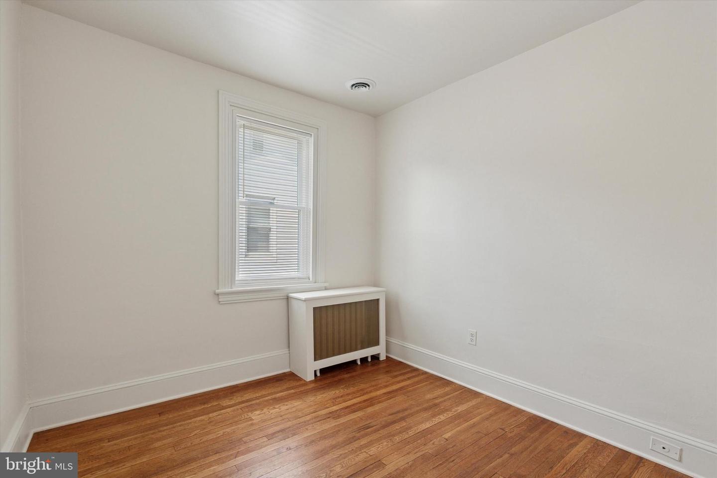 122 Conway Ave Property Photo 19