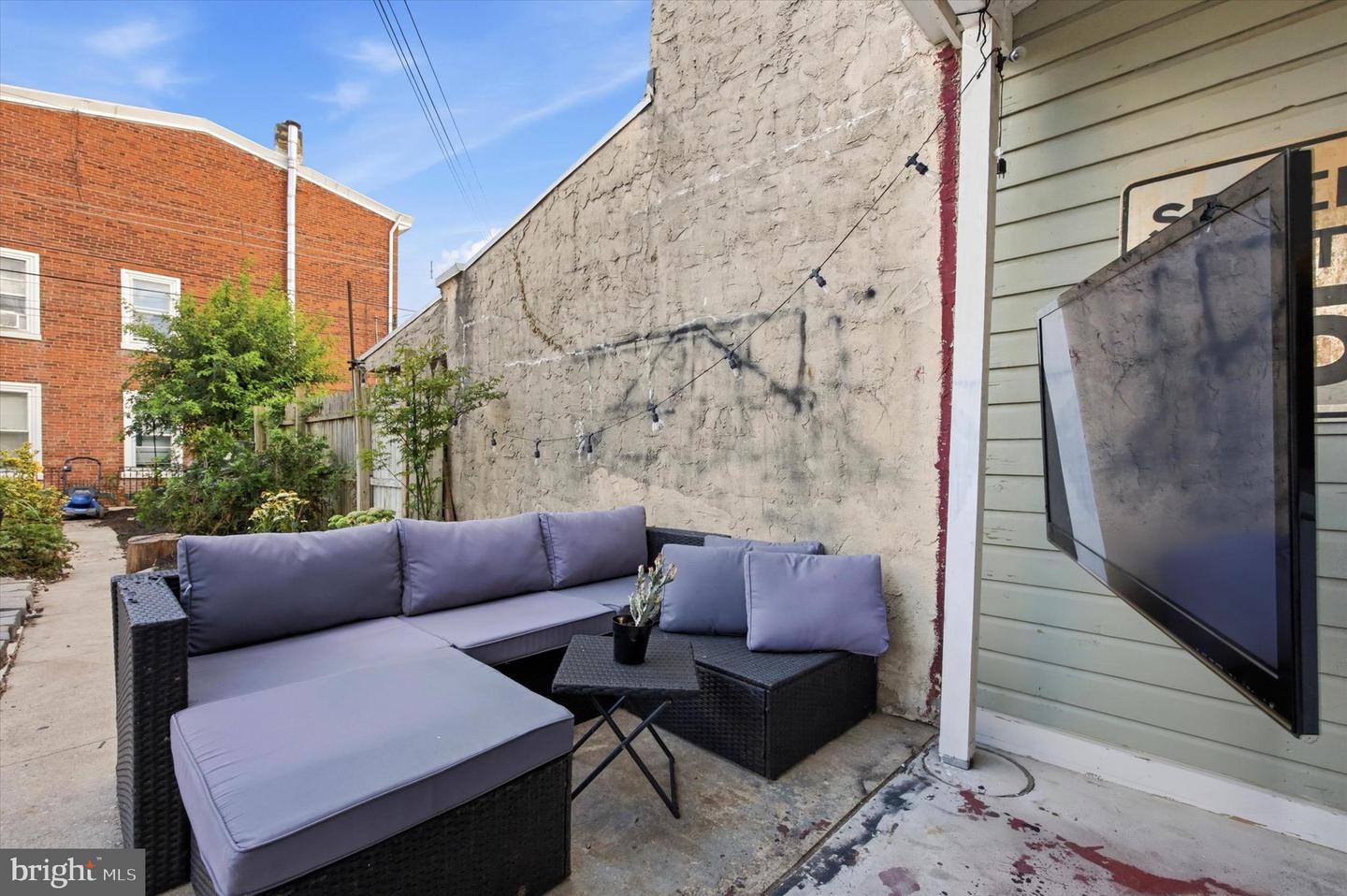 802 George St Property Photo 18
