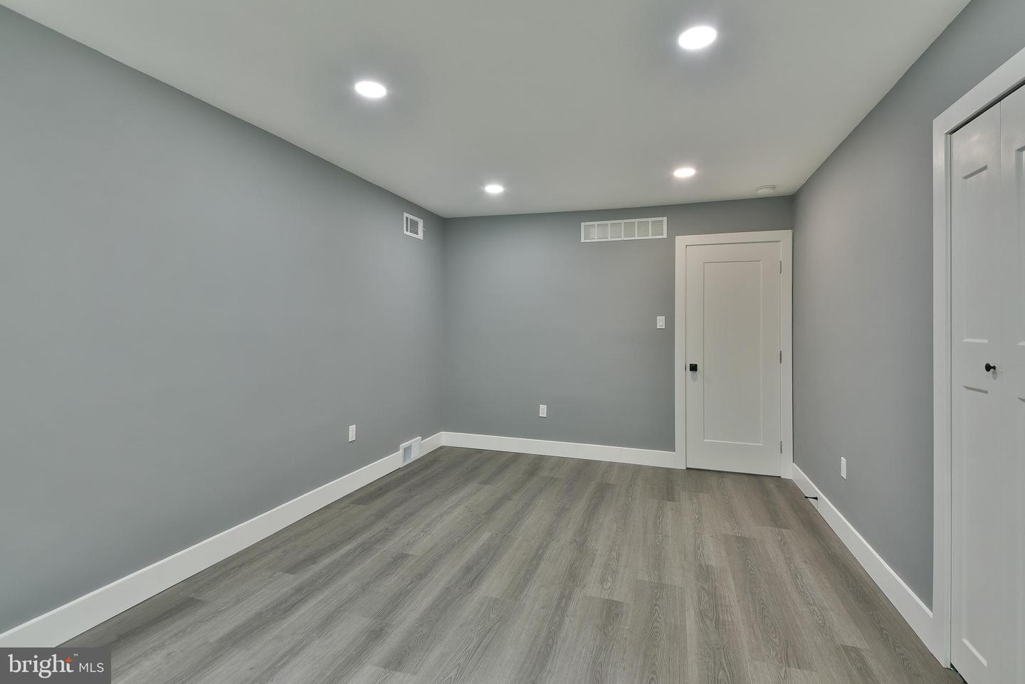 3225 Burn Brae Dr Property Photo 45