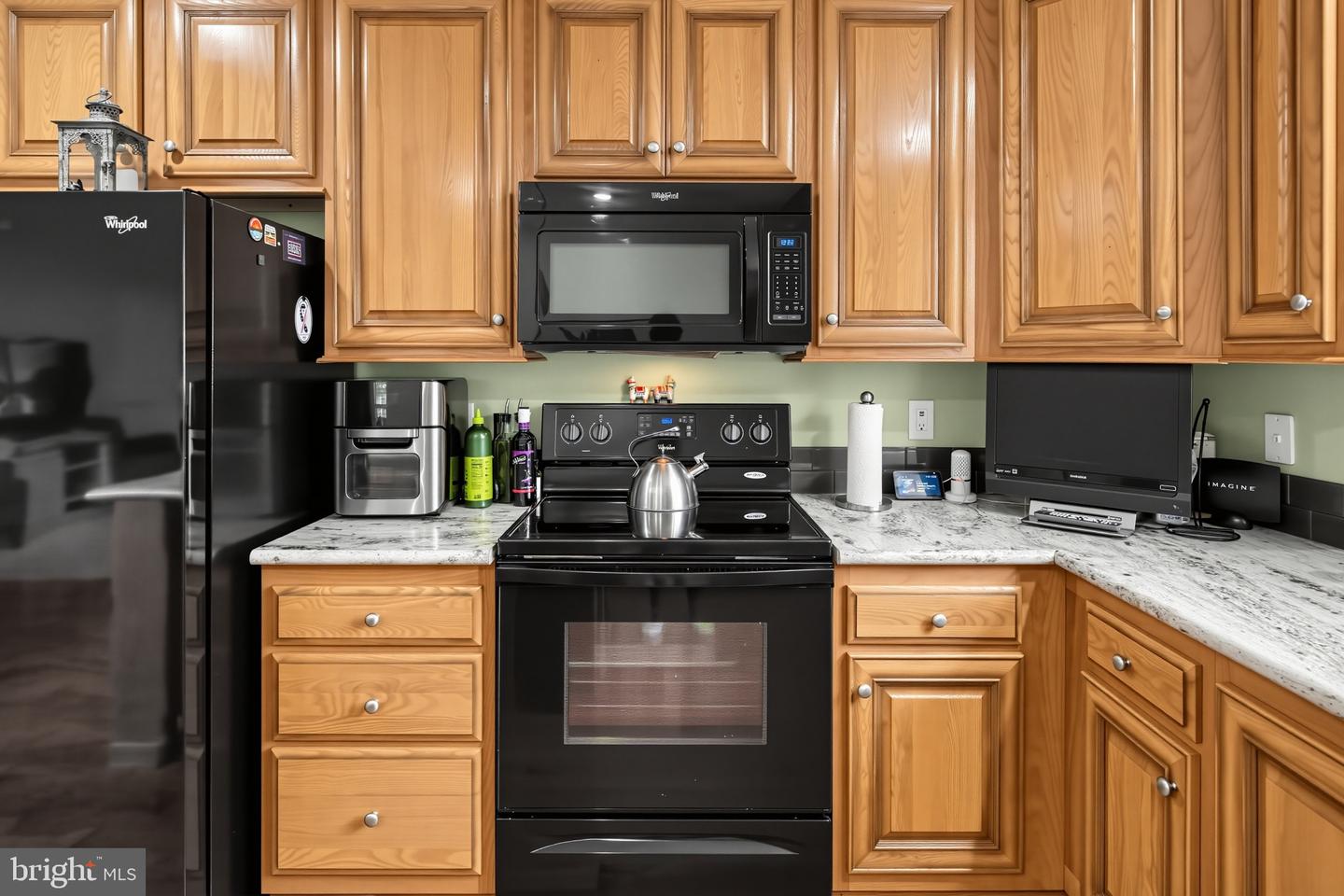 541 Springhouse Property Photo 18