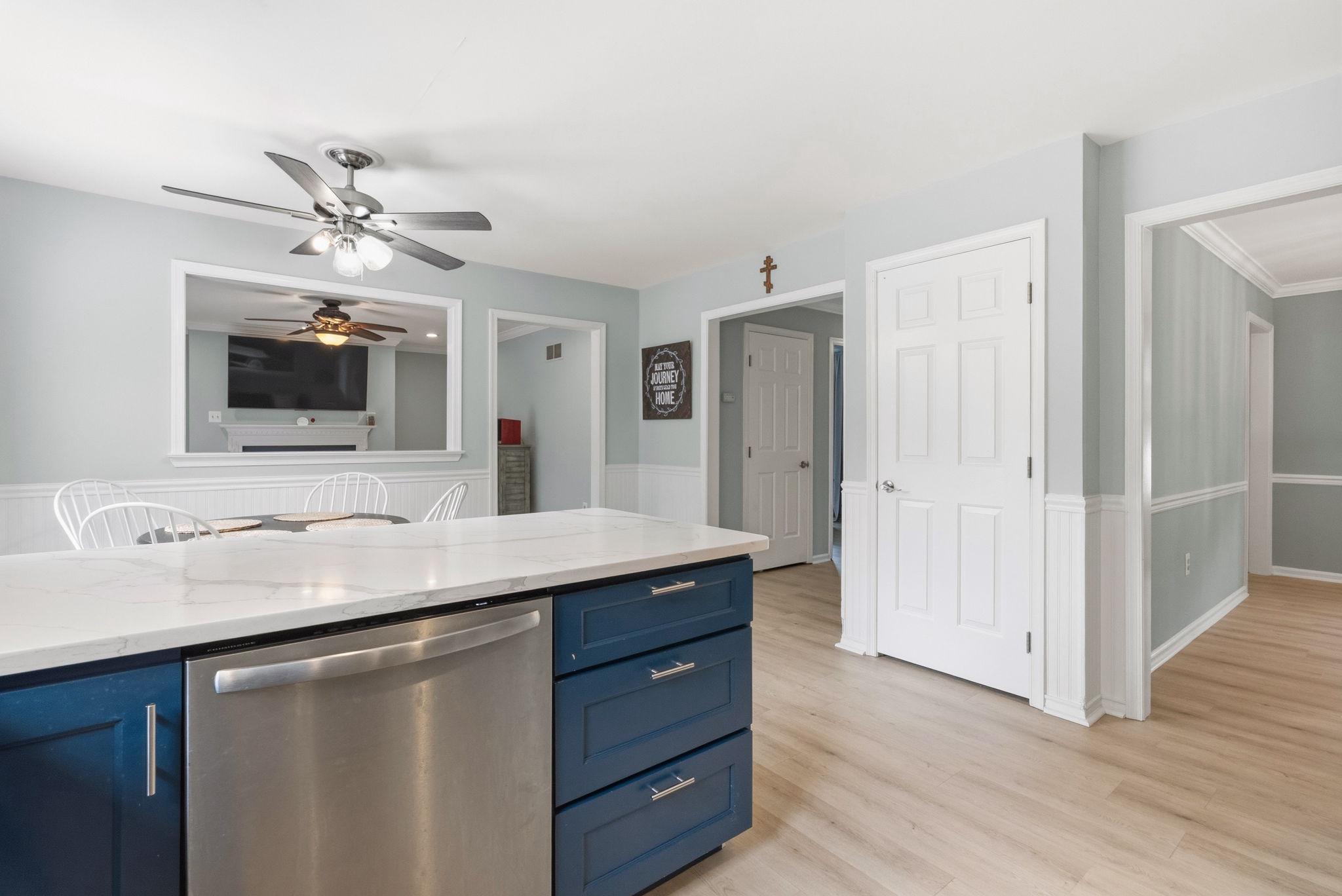 107 Diane Cir Property Photo 14