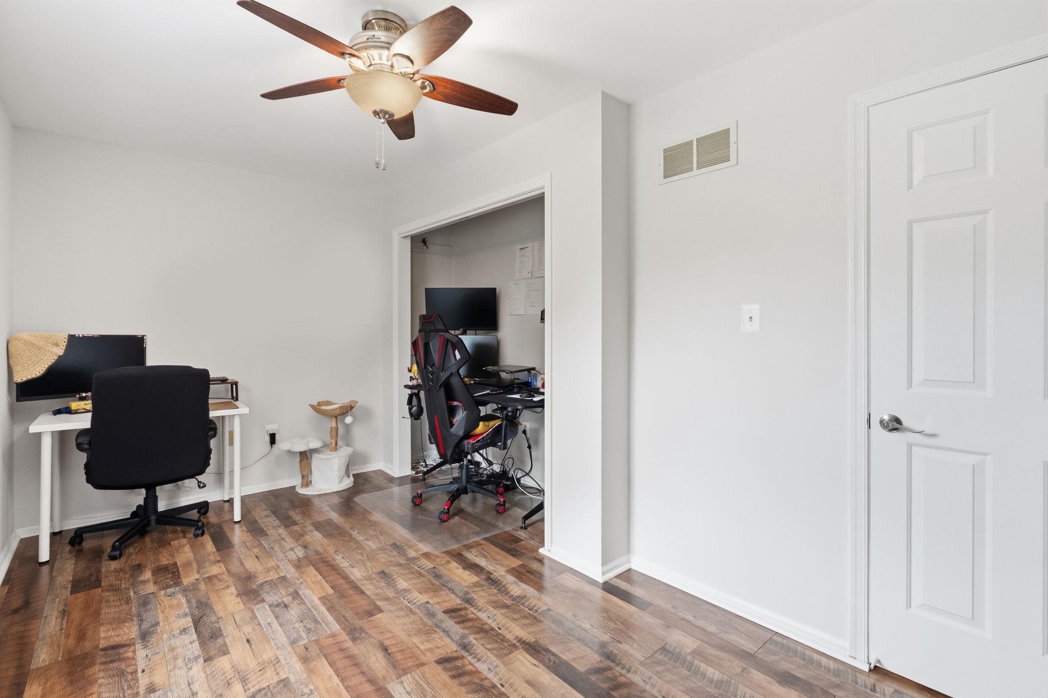 107 Diane Cir Property Photo 26