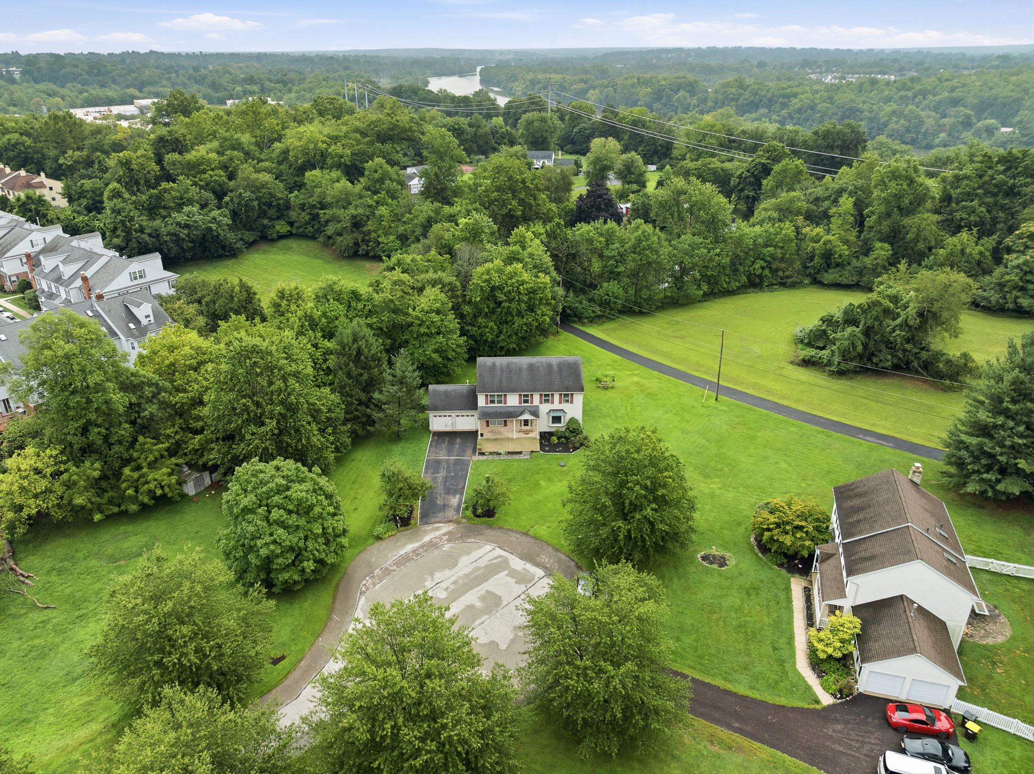 107 Diane Cir Property Photo 39