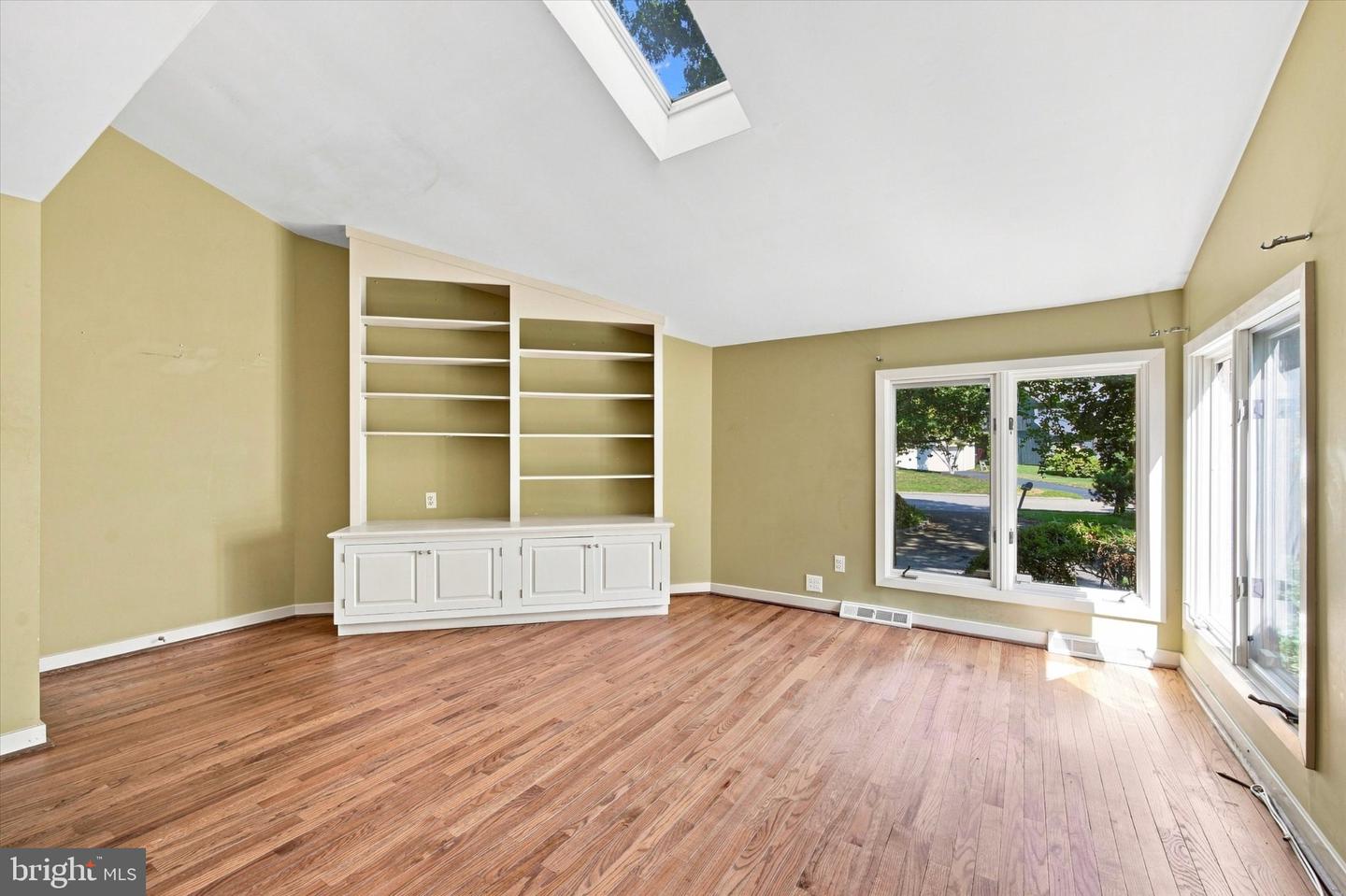 45 Llanfair Cir Property Photo 7