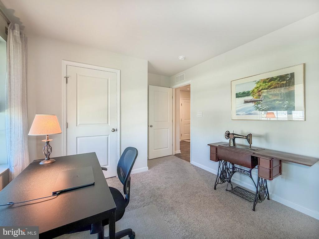 206 Lilly Property Photo 25