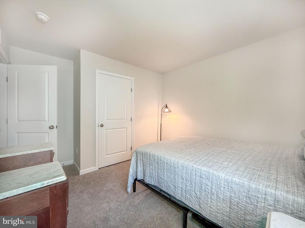 206 Lilly Property Photo 27