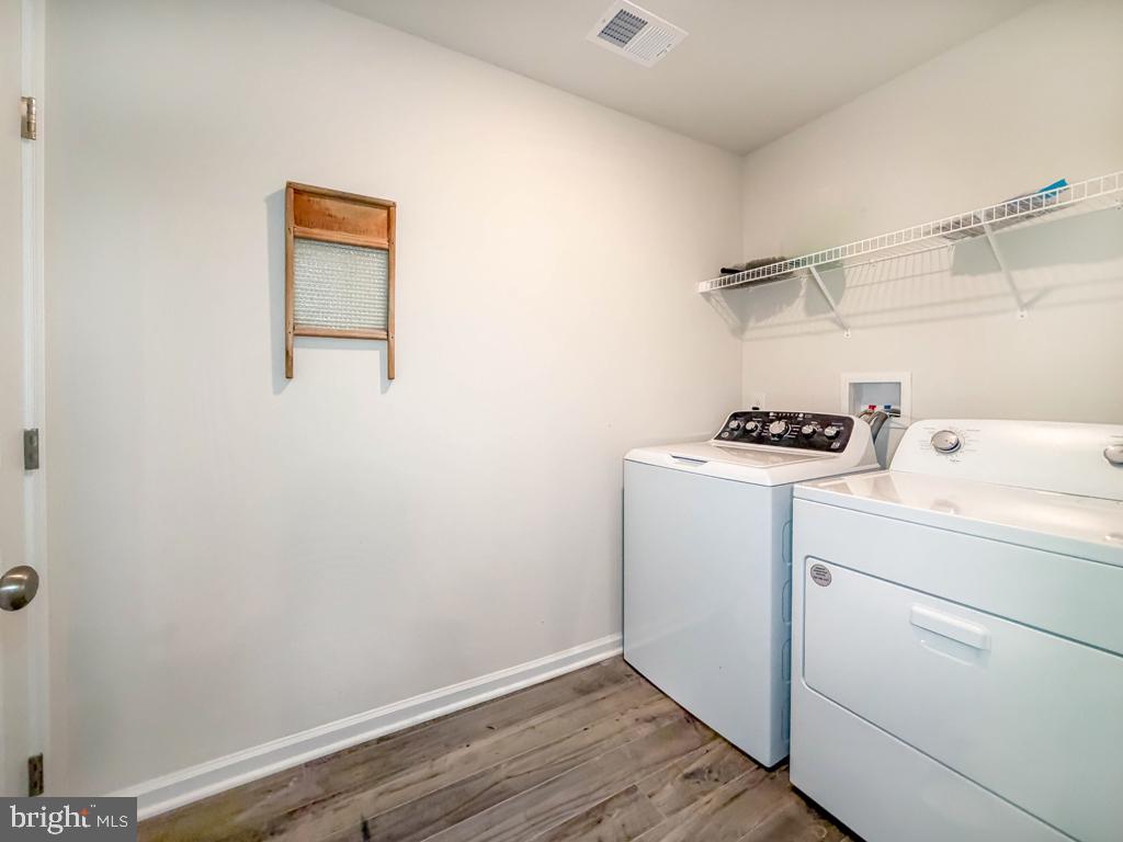 206 Lilly Property Photo 29