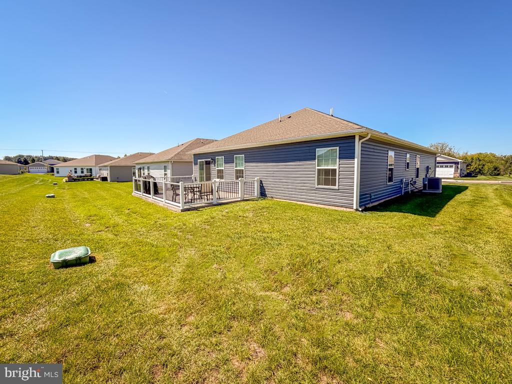 206 Lilly Property Photo 36
