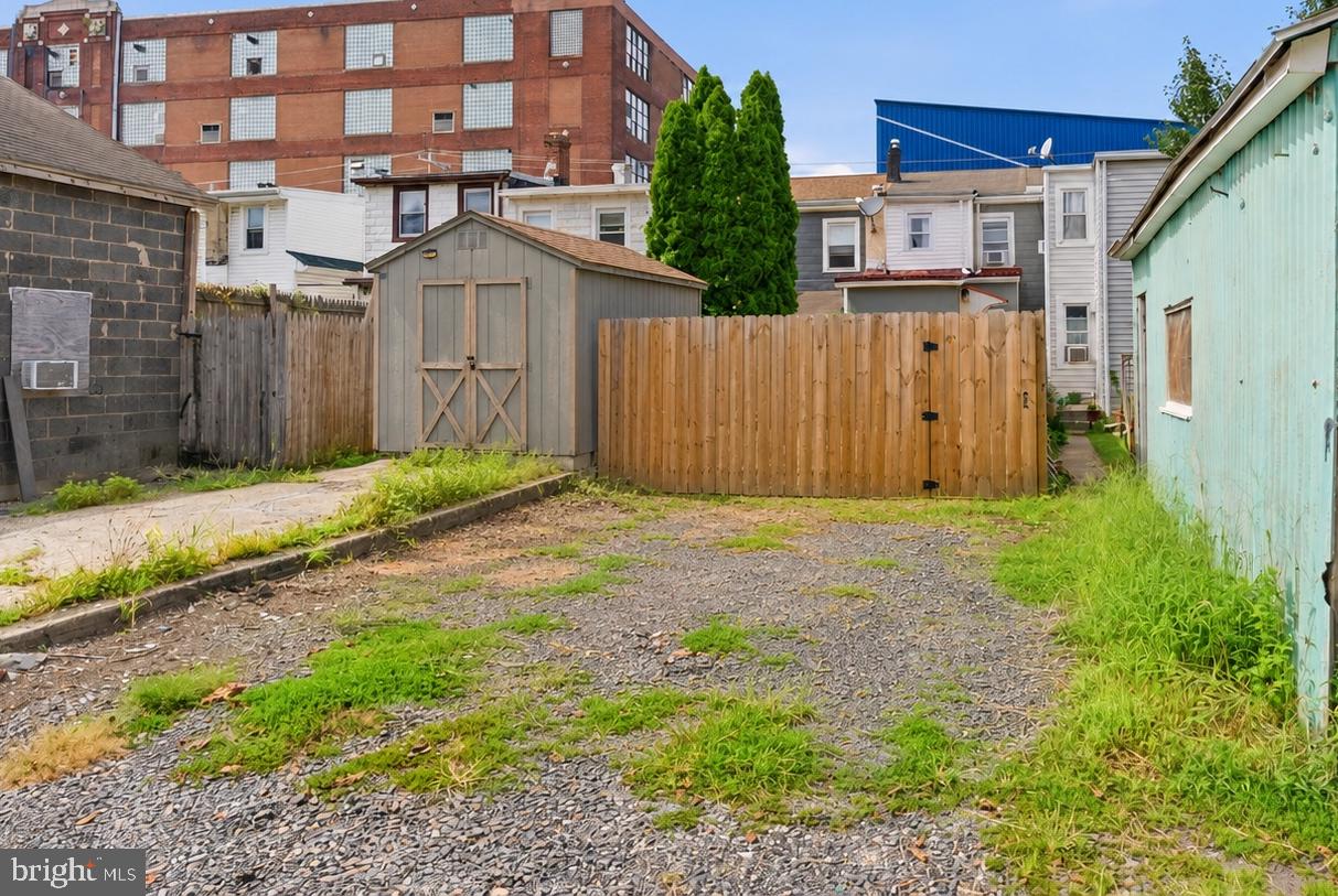 15 Coates St Property Photo 20