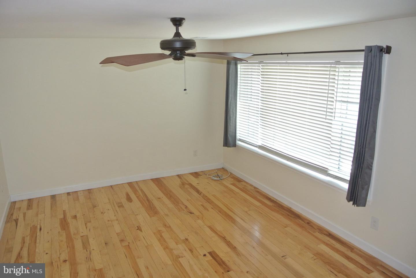 6 Cobblestone Dr Property Photo 2