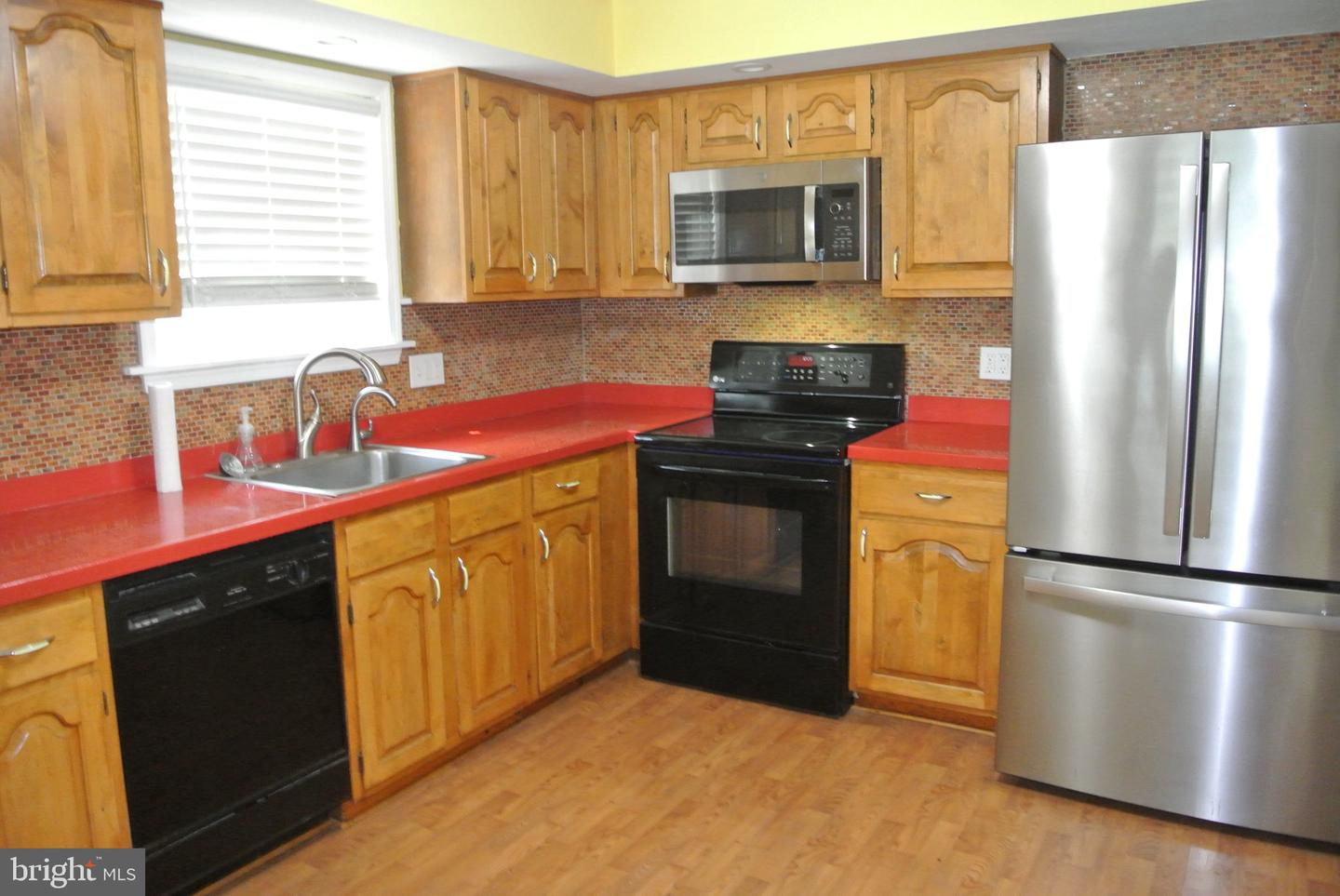 6 Cobblestone Dr Property Photo 8