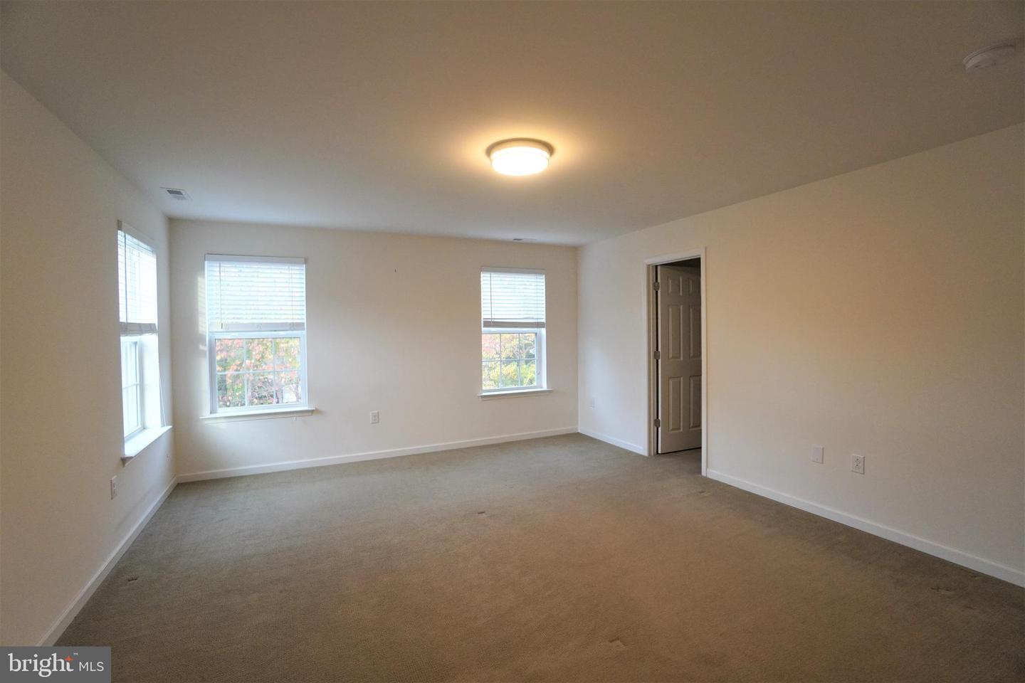 1013 Chapman Cir Property Photo 15