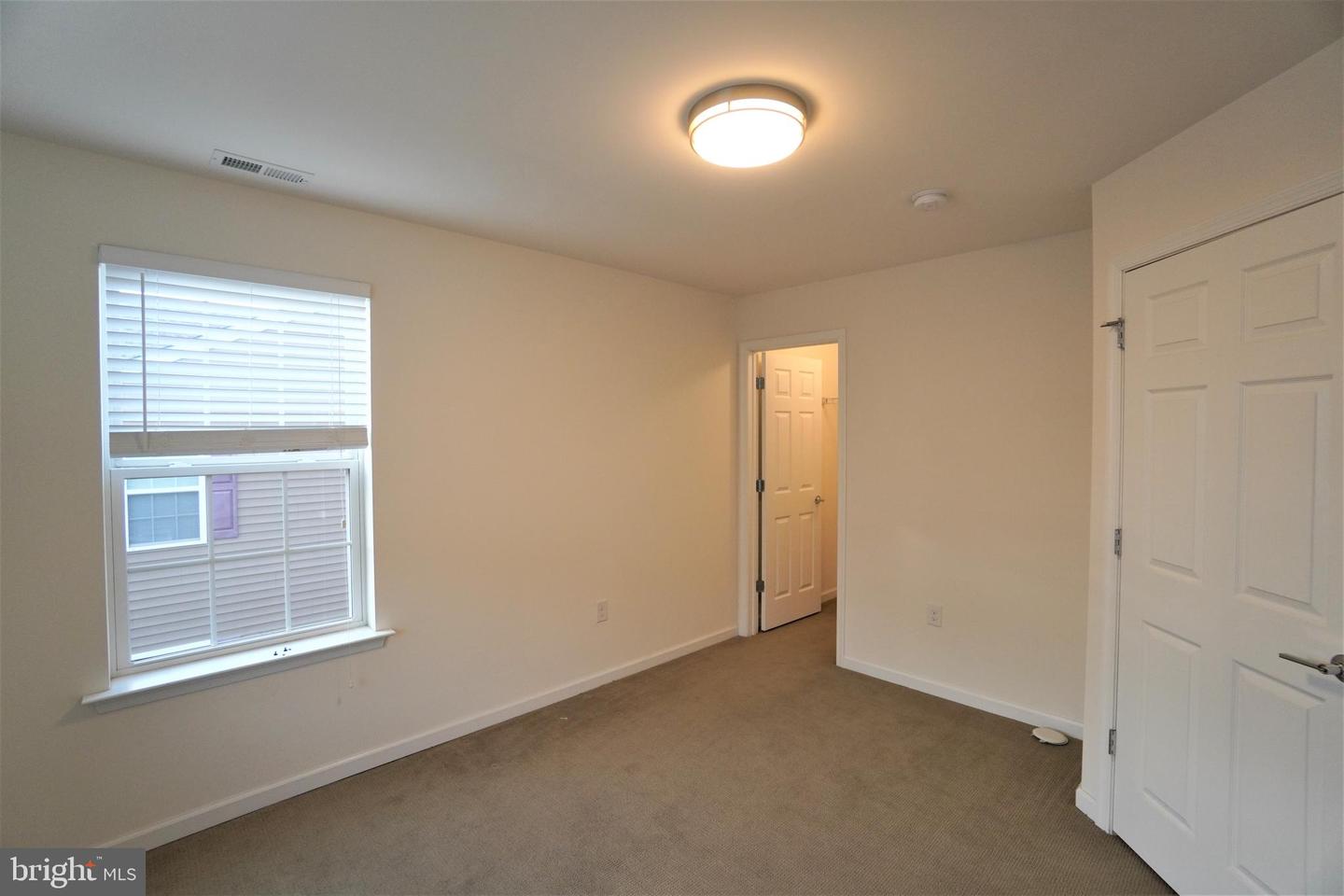 1013 Chapman Cir Property Photo 18