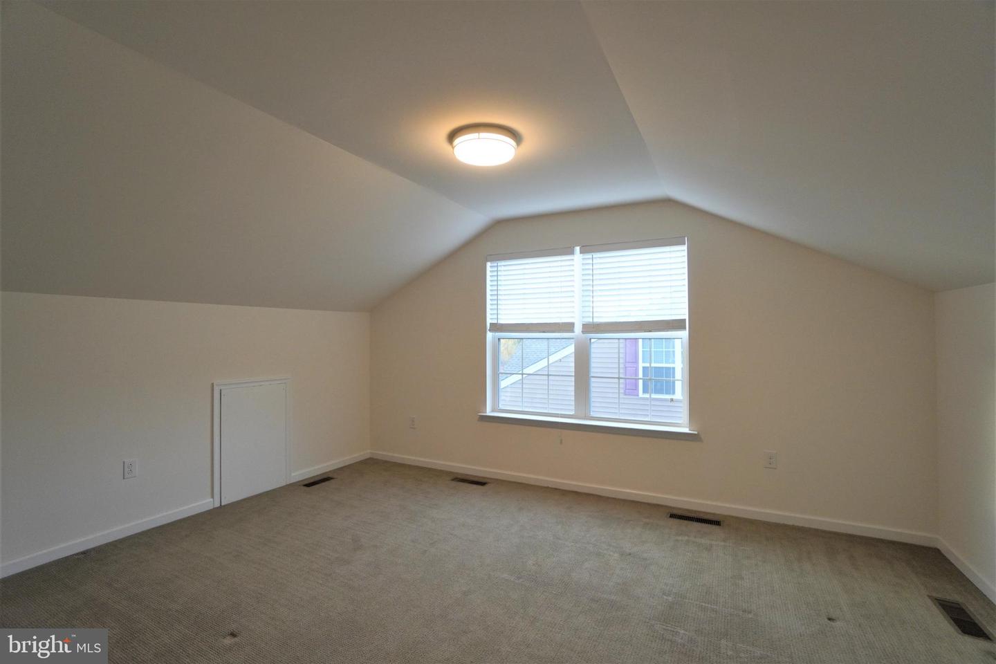 1013 Chapman Cir Property Photo 22