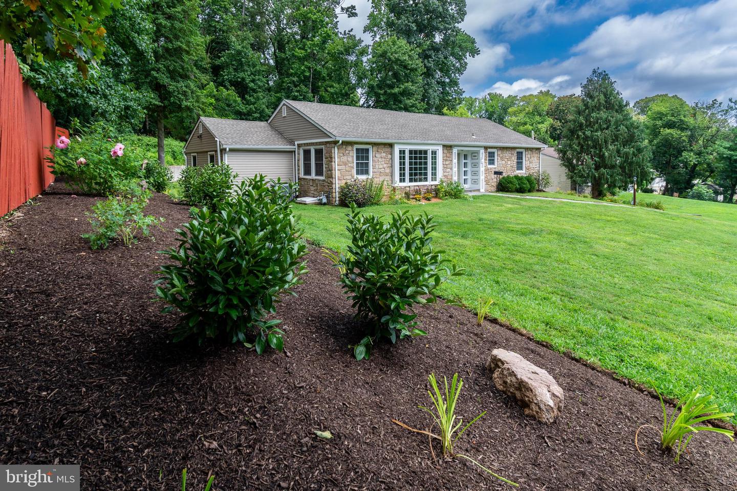 2809 W Church Rd Property Photo 47
