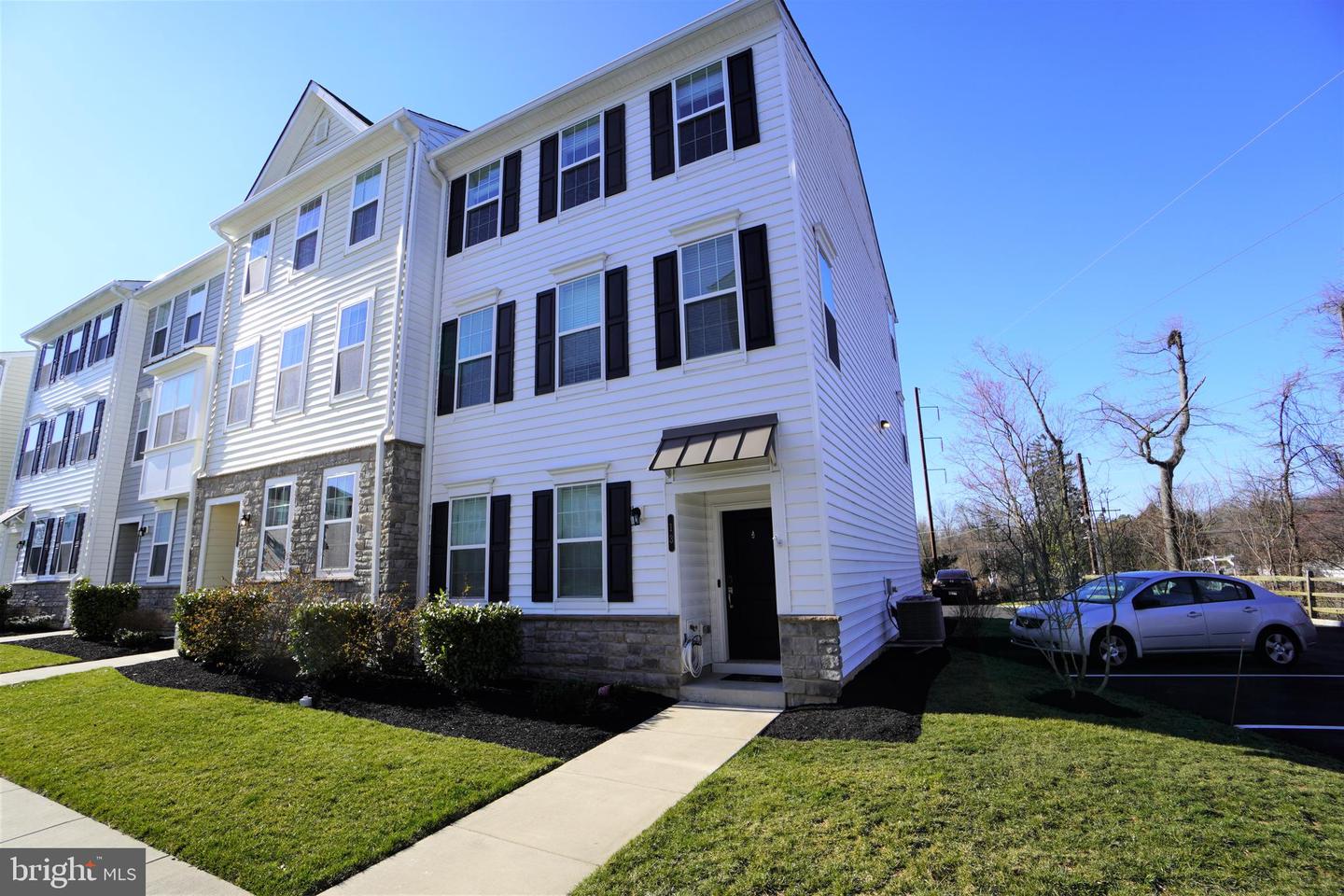 13 Jessop Ln Property Photo 1